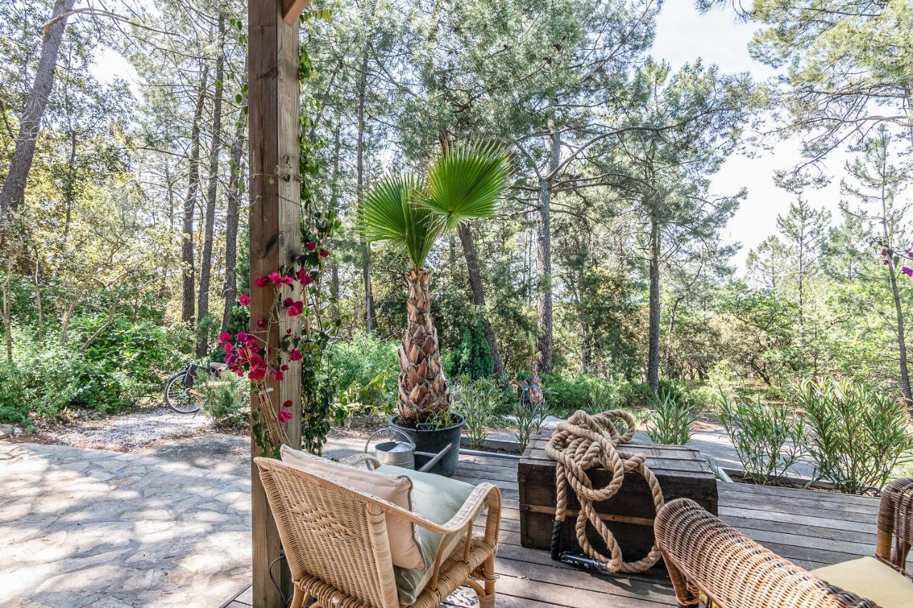 Lou Paradou Lodge Grillon Esterno foto
